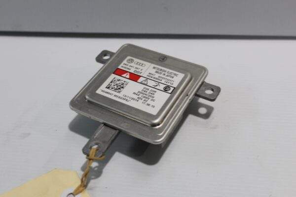 Volkswagen Audi Porsche Xenon HID Headlight Ballast Module 8K0 941 597 E