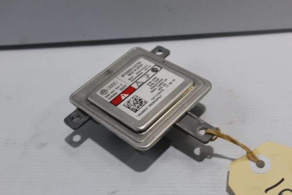 Volkswagen Audi Porsche Xenon HID Headlight Ballast Module 8K0 941 597 E