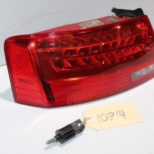 Audi 8T 8F A5 S5 Rear Left Tail Light LED 8T0 945 095 H - Image 2