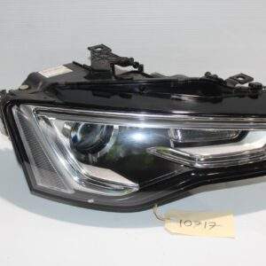 Audi 8F 8T A5 S5 Xenon Right Headlamp Headlight 8T0941032D 8T0941754D 8T0941718D