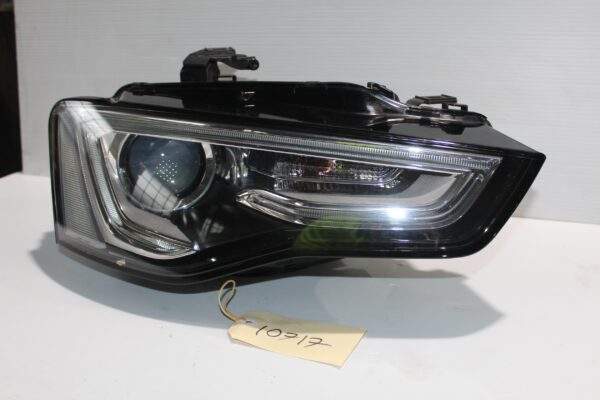 Audi 8F 8T A5 S5 Xenon Right Headlamp Headlight 8T0941032D 8T0941754D 8T0941718D