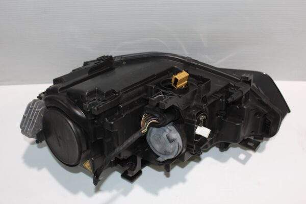 Audi 8F 8T A5 S5 Xenon Right Headlamp Headlight 8T0941032D 8T0941754D 8T0941718D