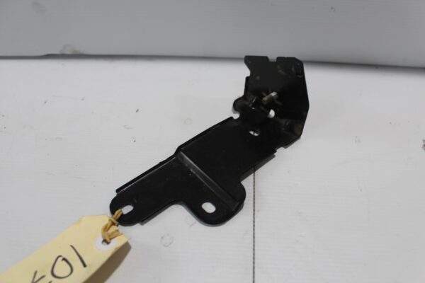 Audi 8V A3 S3 Radio Antenna Bracket 8V5 035 526 A