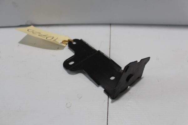 Audi 8V A3 S3 Radio Antenna Bracket 8V5 035 526 A