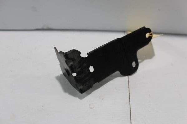 Audi 8V A3 S3 Radio Antenna Bracket 8V5 035 526 A