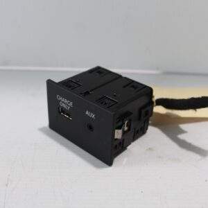 Audi 8V A3 S3 RS3 Usb Port Interface 4G0 035 726 - Image 2