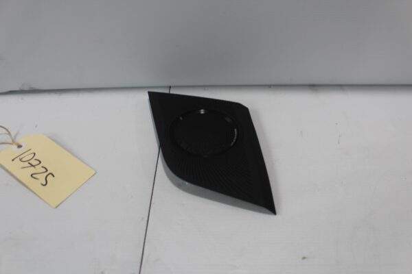 Audi 8F A5 S5 RS5 Left Dashboard Speaker 8T0 857 227 A