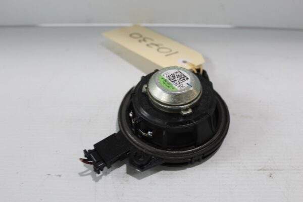 Audi 8V S3 RS3 Bang & Olufsen Centre Dash Speaker 8V0 035 397 A
