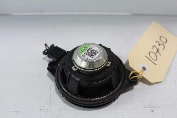 Audi 8V S3 RS3 Bang & Olufsen Centre Dash Speaker 8V0 035 397 A