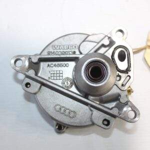 Audi 8R SQ5 3.0TDI Oil Pickup Pump 059103BE - Image 4