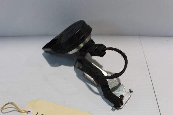 Audi 8V A3 S3 Horn with Bracket 8V0 951 230 B, 5Q0 951 223 B