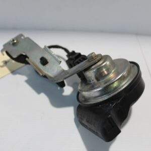 Audi 8V A3 S3 Horn with Bracket 8V0 951 230 B, 5Q0 951 223 B - Image 4