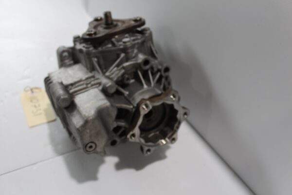Volkswagen B8 Passat Transfer Case Bevel Box 0FN 409 053 A