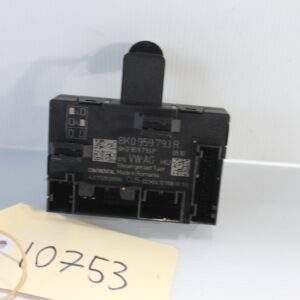 Audi 8R Q5 SQ5 Front Left Door Control Module Unit 8K0 959 793 R