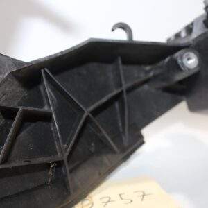 Audi 8T 8F Right Headlight Support Bracket Complete 8T0805608R, 8T0955102D - Image 5