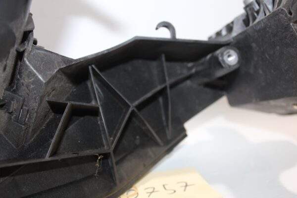 Audi 8T 8F Right Headlight Support Bracket Complete 8T0805608R, 8T0955102D