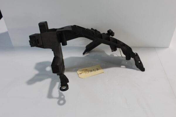 Audi 8T 8F Right Headlight Support Bracket Complete 8T0805608R, 8T0955102D