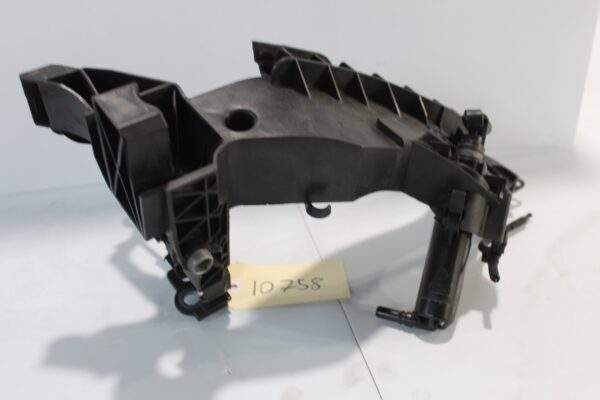 Audi 8T 8F Left Headlight Support Bracket Complete 8T0805607, 8T0955101D