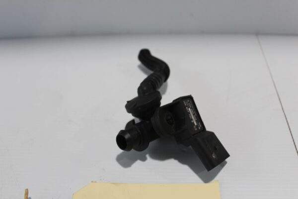 Audi Bentley Volkswagen Porsche Brake Vacuum Pressure Sensor 036 906 051 G