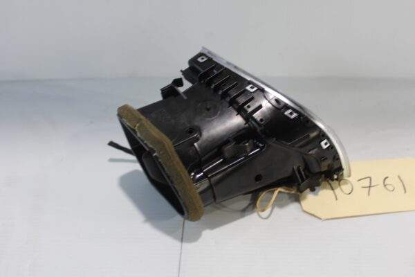 Audi A4 A5 Left Passenger Dash Air Vent 8T2 820 901 G