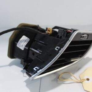 Audi A4 A5 Left Passenger Dash Air Vent 8T2 820 901 G - Image 9