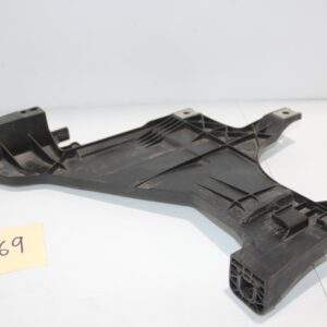 Audi A4 A5 Headlight Holder Bracket Support 301 073 053 - Image 4