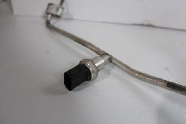 Audi 8V A3 S3 / Volkswagen Mk7 Golf Front AC Refrigerant Hose Line 5Q0 820 741 C