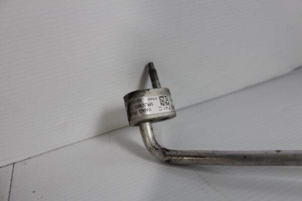 Audi 8V A3 S3 / Volkswagen Mk7 Golf Front AC Refrigerant Hose Line 5Q0 820 741 C