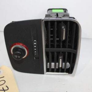 Audi 8V A3 S3 RS3 Centre Console End Piece Vents 8V0819203, 8V0864376B - Image 3