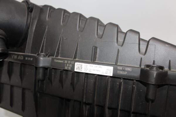 Audi RSQ3 Air box Intake Assembly 83A 129 601, 83A 129 624