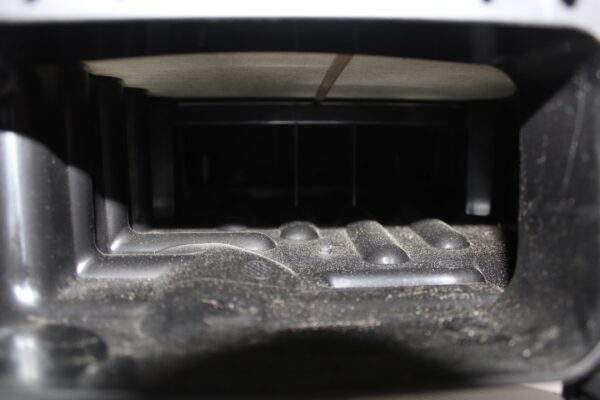 Audi RSQ3 Air box Intake Assembly 83A 129 601, 83A 129 624