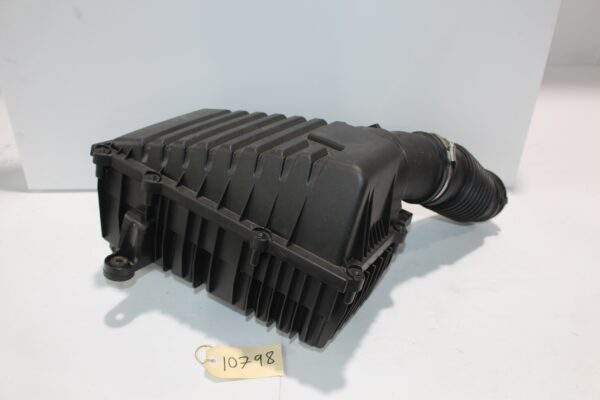 Audi RSQ3 Air box Intake Assembly 83A 129 601, 83A 129 624