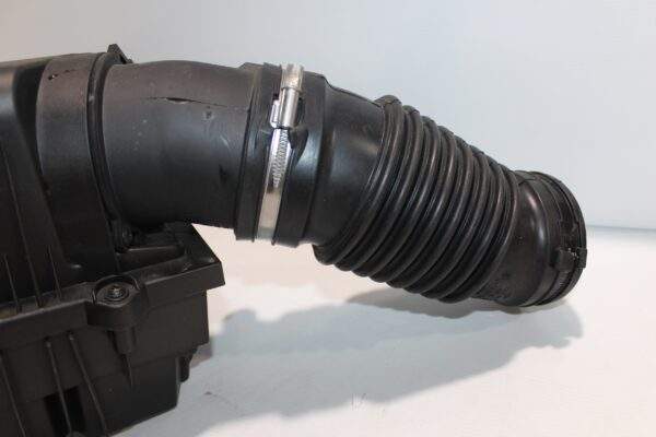 Audi RSQ3 Air box Intake Assembly 83A 129 601, 83A 129 624