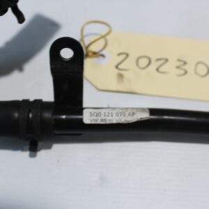 Volkswagen Golf Mk7 R Coolant Pipe Tube 5Q0 121 070 AP - Image 3