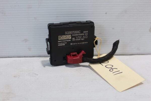 Audi 8V A3 S3 / Volkswagen Golf Mk7 CAN Gateway Module 5Q0 907 530 AC