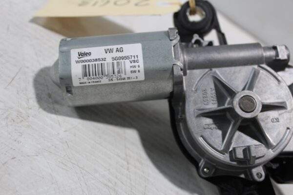 Volkswagen Golf Mk7 Tailgate Rear WindScreen Washer Wiper Motor 5G0 955 711