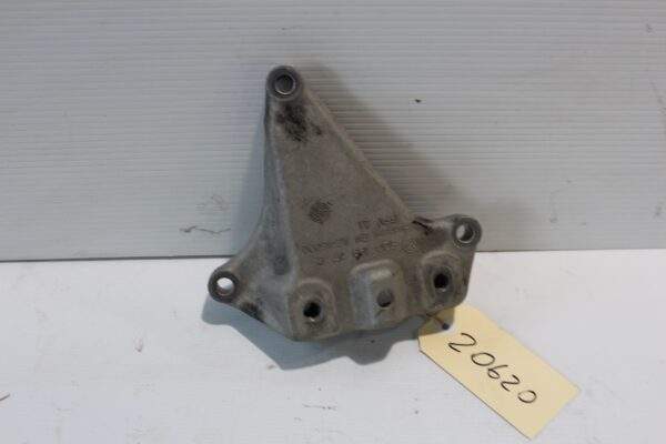 Volkswagen Golf Gearbox Tranmission Mount 5Q0 199 117 C