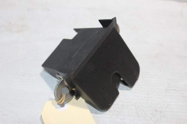 Volkswagen Mk7 Golf Rear Boot Hatch Tailgate Lock Latch 5G6 827 505 C