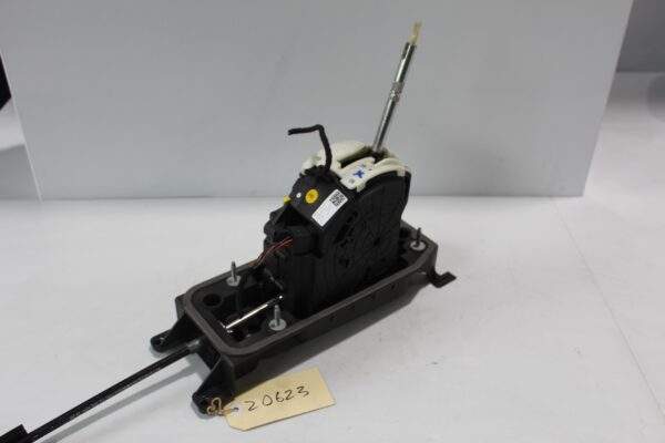 Volkswagen Golf Mk7 Gear Shift Linkage Mechanism - CUT CABLE 5Q2 713 023 Q