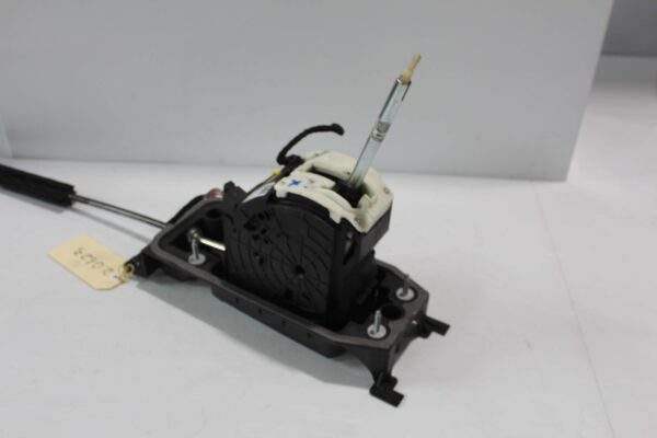 Volkswagen Golf Mk7 Gear Shift Linkage Mechanism - CUT CABLE 5Q2 713 023 Q