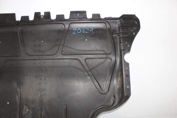 Volkswagen Golf Mk7 Engine Splash Shield Under Tray 5Q0 825 236