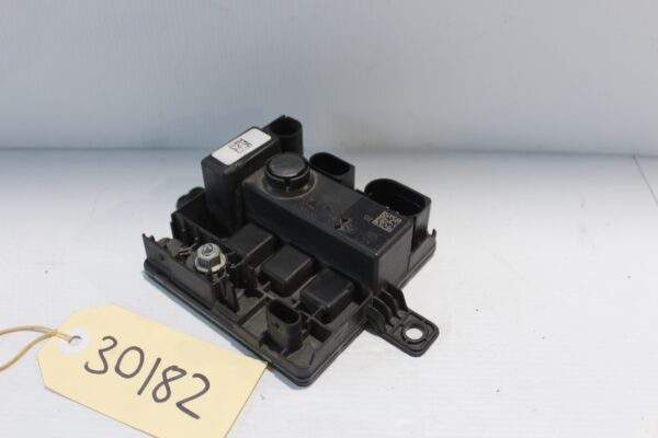 BMW F80 F82 M3 M4 Integrated Power Supply Module Unit 7614585