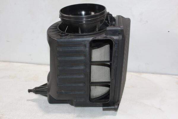 Mercedes Benz W176 W117 A45 CLA45 AMG Air Intake Box Assembly A1330900101