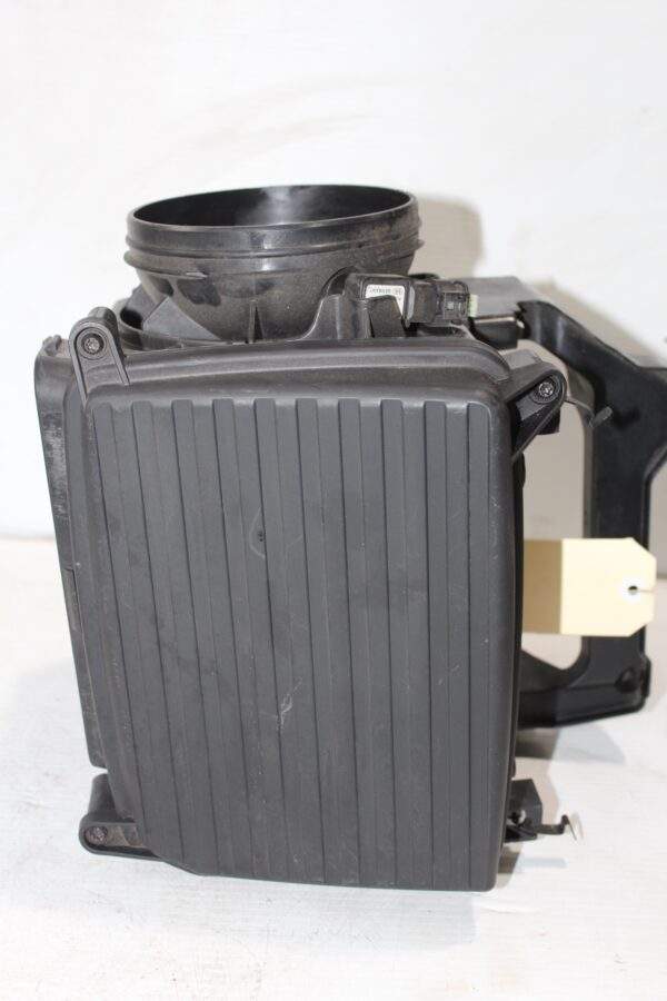 Mercedes Benz W176 W117 A45 CLA45 AMG Air Intake Box Assembly A1330900101