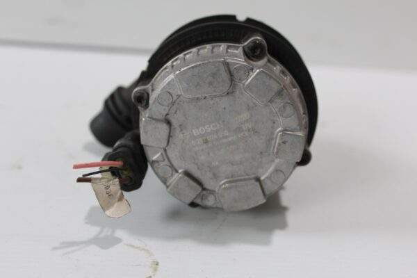 Mercedes Benz A CLA C Class Coolant Water Pump GENUINE A0005002686