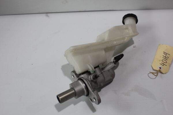 Mercedes Benz W176 W117 A CLA Class Brake Master Cylinder Servo A2464300302