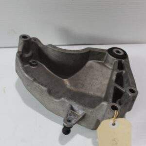 Mercedes Benz W176 W117 A45 CLA45 M133 Engine Mount Bracket A2702230002 - Image 5