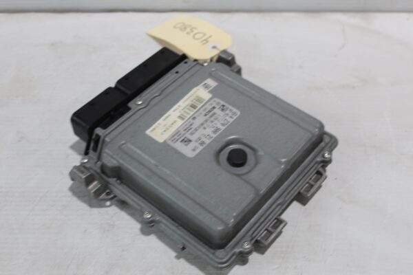 Mercedes Benz W176 A250 M270 Engine Control Unit Module ECU ECM A2709002100