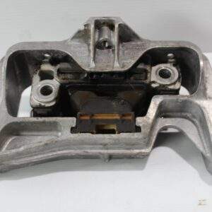 Mercedes Benz W176 W117 A45 CLA45 RHS Engine Mount Support A2462402417 - Image 3
