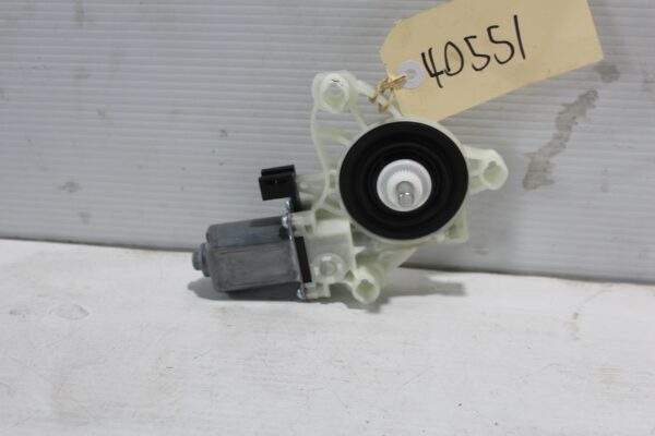 Mercedes Benz W177 W205 A C Class Front Window Regulator Motor A0009065706